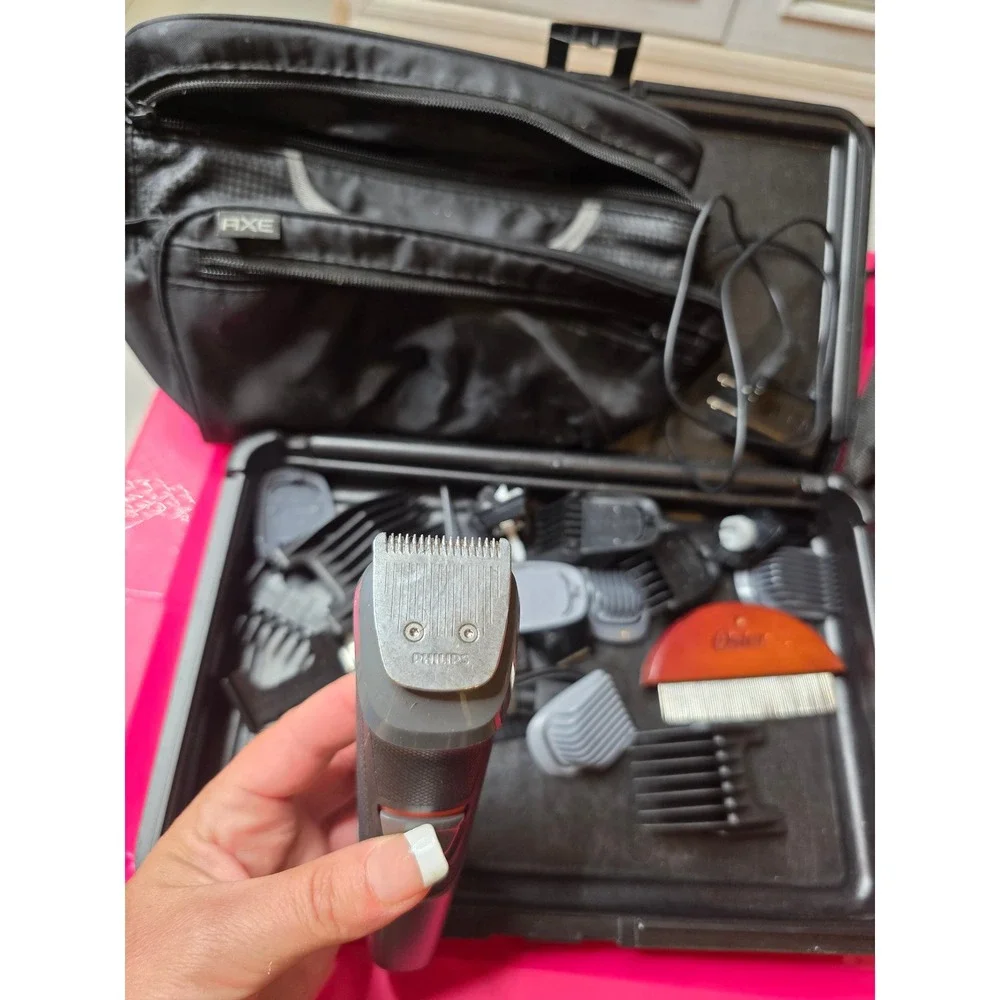 Philips Norelco Multigroom 5000 MG5700 Mens Trimmer‎ Set with Case and Axe Bag